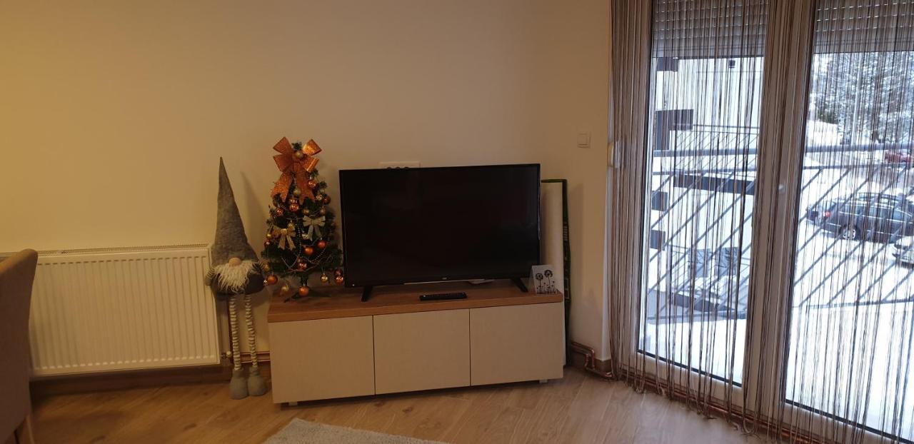 Apartman Mina ดิฟชิบาเร ภายนอก รูปภาพ